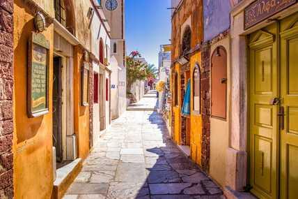 GRATN - Santorini - Street Buildings.jpg