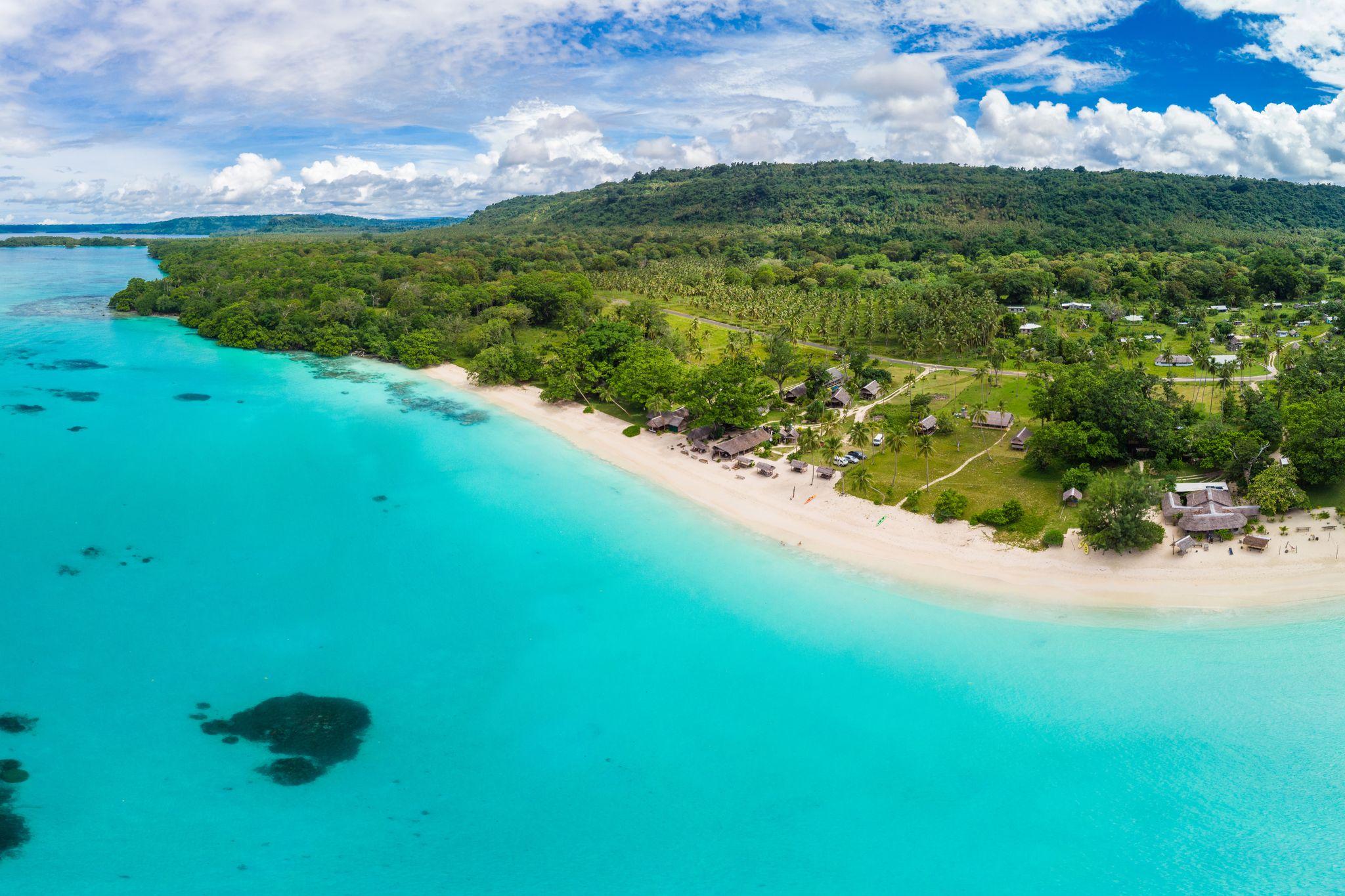 Champagne Bay, Espiritu Santo Island