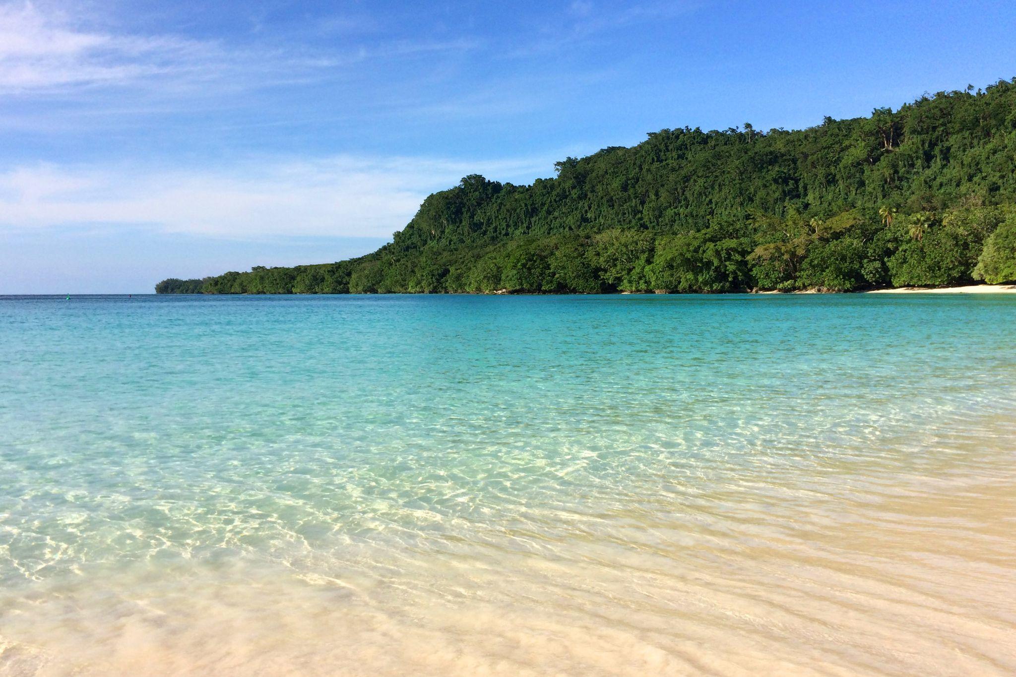 Champagne Bay, Espiritu Santo Island