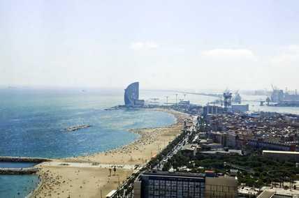 ESBCN - Barcelona - Barcelona Beach - Credits Turespaña.jpg