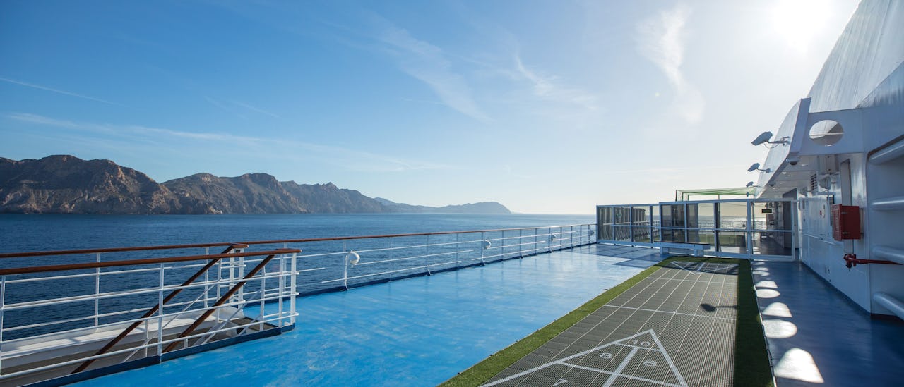 Shuffleboard – a classic cruise acctivity