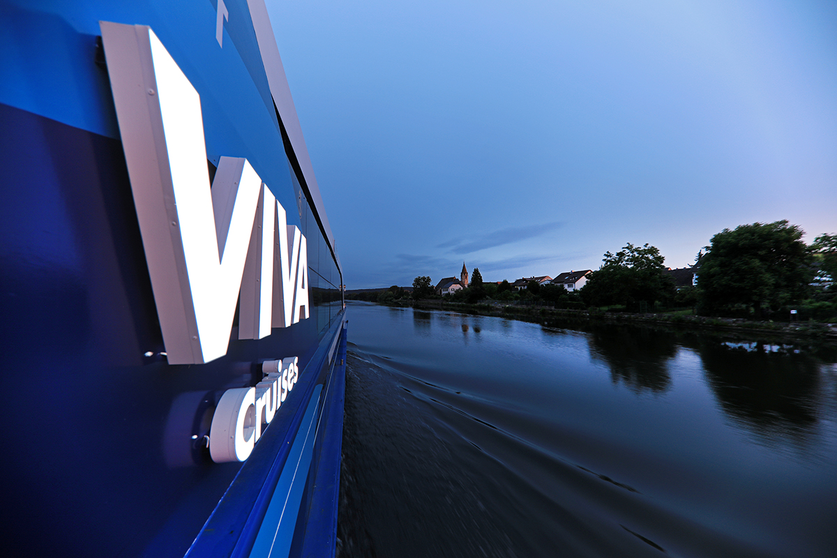 Viva Cruises