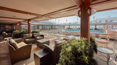 Queen Elizabeth, Transatlantic