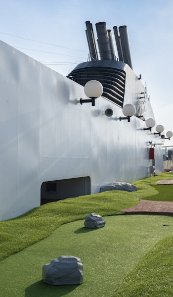 International travellers