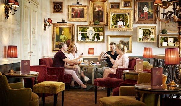 Focus on culture and scenery