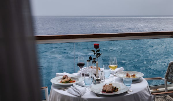 Ultra‑luxury, all‑inclusive experience